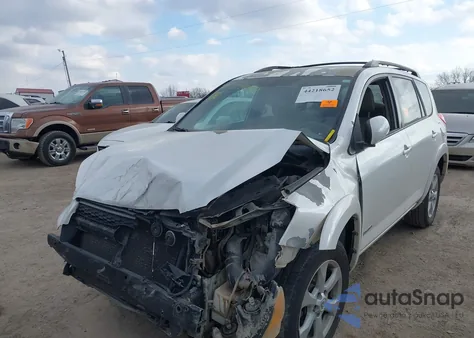 2011 Toyota Rav4 Limited V6 z USA, uszkodzony, nr VIN 2T3DK4DV1BW053331